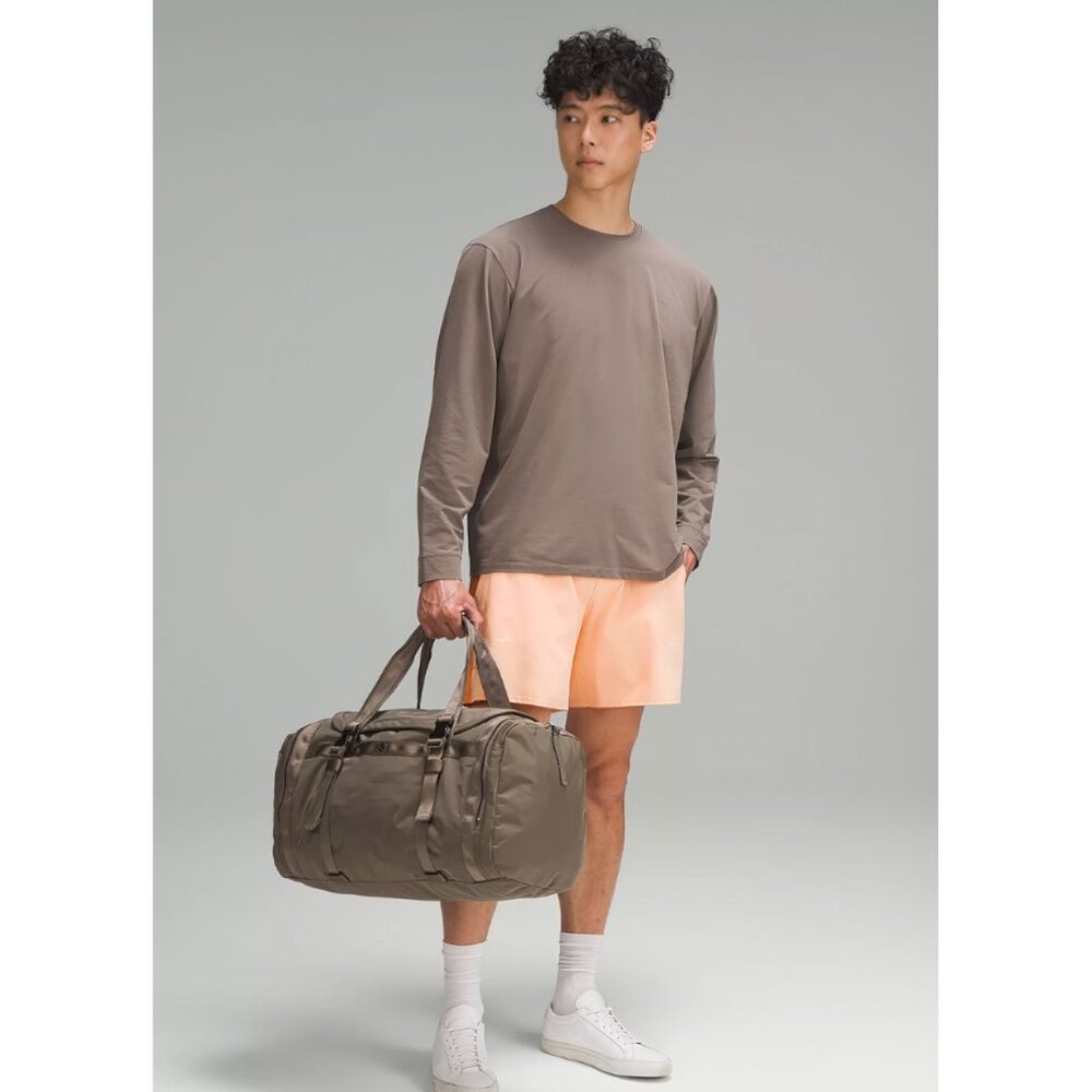 Lululemon Women's Wunderlust Duffle Bag 40L Nomad Gray OS